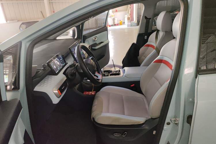 Used AION Y 2021 70 Tech Vitality Edition
