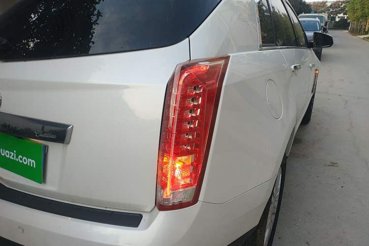 Used Cadillac SRX 2015 3.0L Comfort Version
