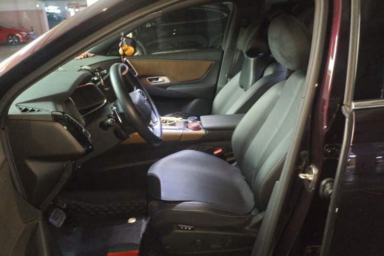 Used DS 7 2020 35THP Montmartre Edition