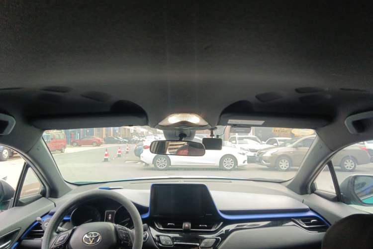 Used Toyota C-HR 2018 2.0L Leading Edition China V-standard