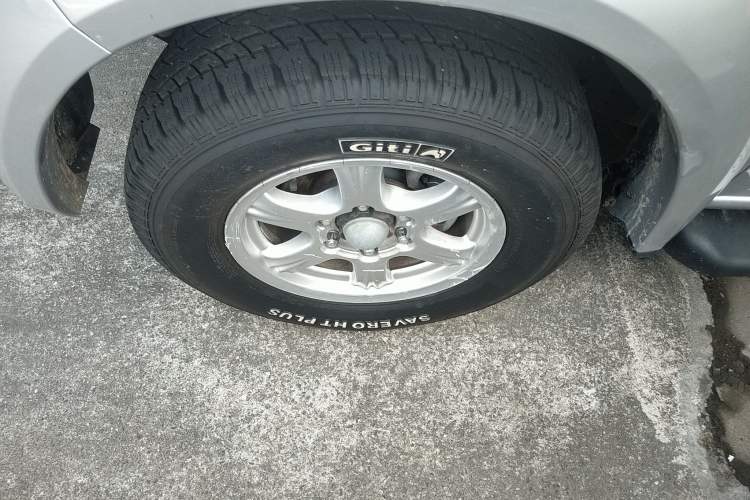 Used Great Wall Wingle 5 2017 2.0T European Version Diesel Two-Wheel Drive Advanced Large Double-Cab GW4D20E