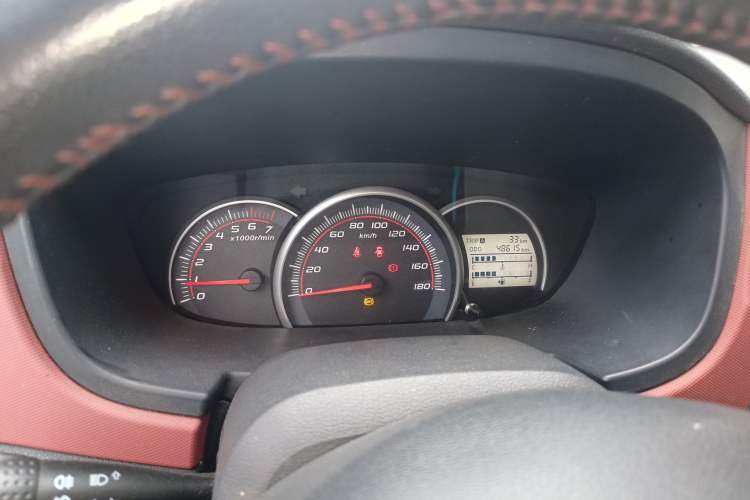 Used Oshan Olisway 2015 X6 1.4L Manual Mount Everest Edition