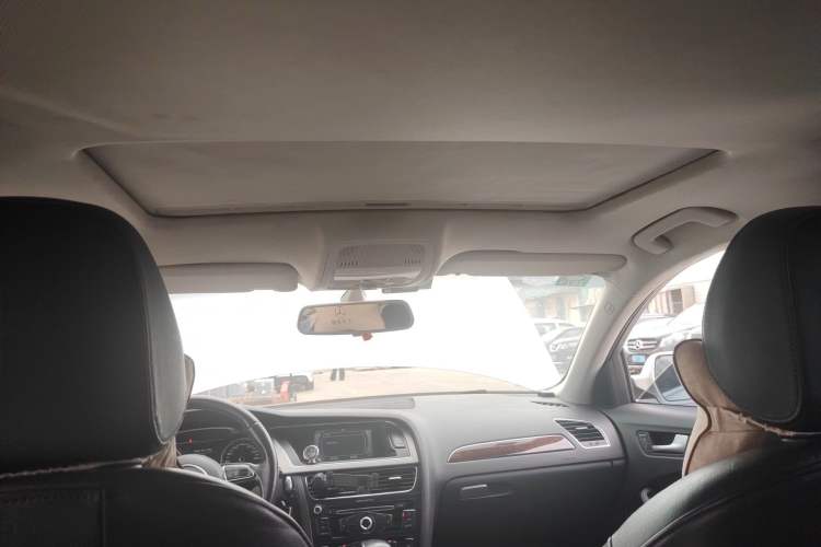 Used Audi A4L 2013 35 TFSI Automatic Comfort Model Headliner