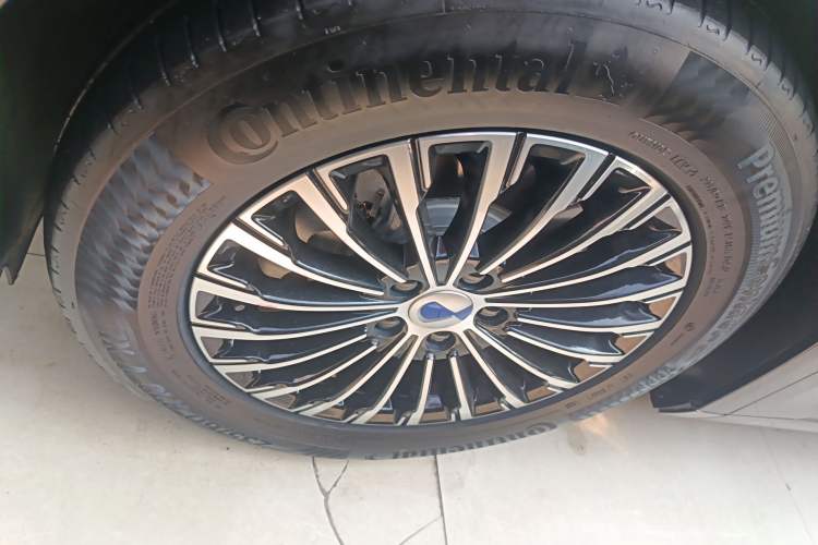 Used Denza D9 2024 DM-i 980 Four-Wheel Drive Prestige Model