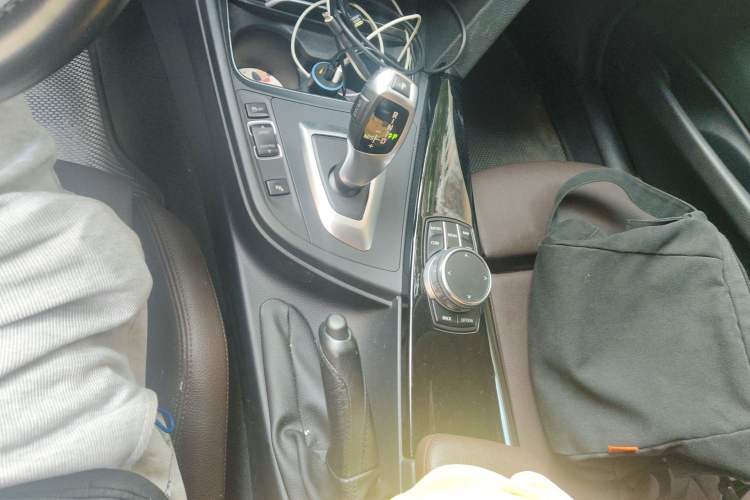 Used BMW 3 Series 2019 320Li Fashion Model Gear Lever