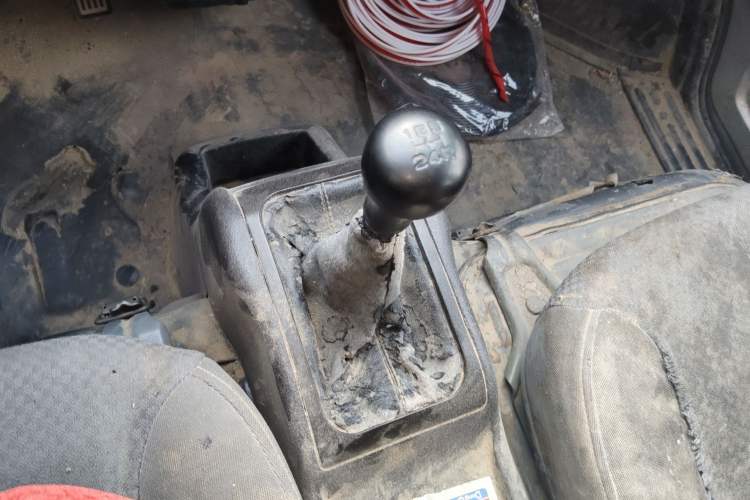 Used Wuling Rongguang 2014 1.5L S Base Version