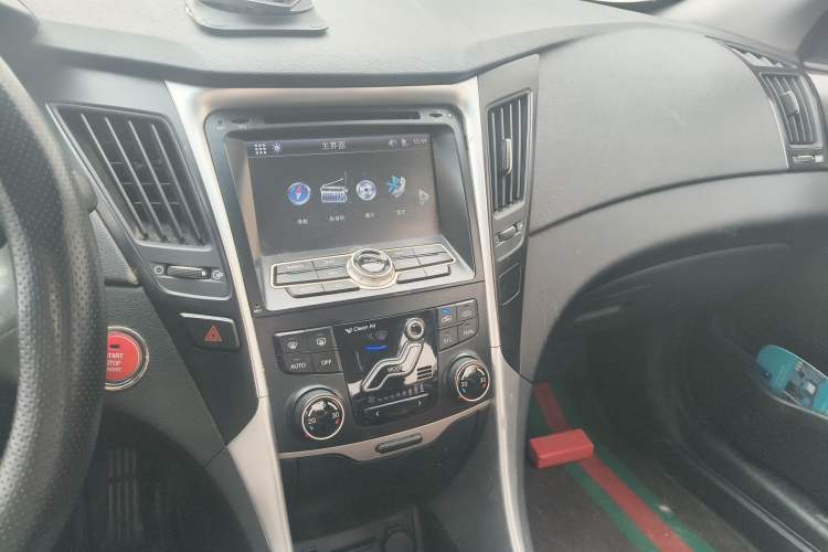 Used Hyundai Sonata 2011 2.0L Automatic Luxury Edition