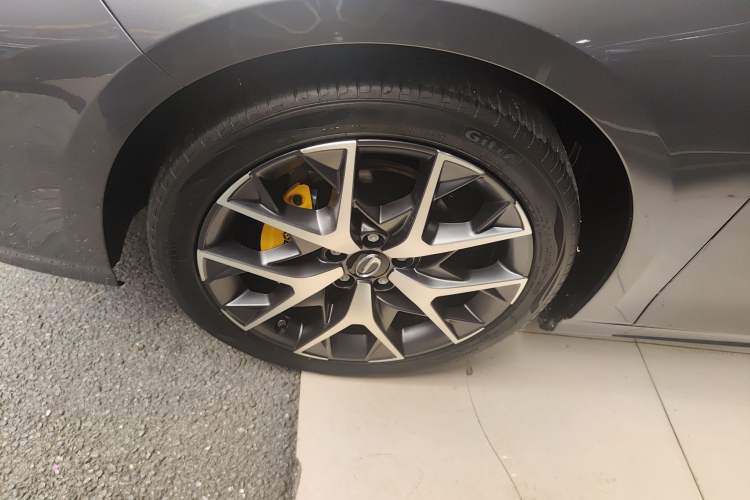 Used GAC Trumpchi EMPOW 2021 270T DCT J16 Version