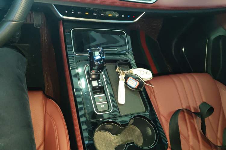 Used JETOUR X70 PLUS 2024 Champion Edition 1.5T DCT Champion PRO 5-Seater