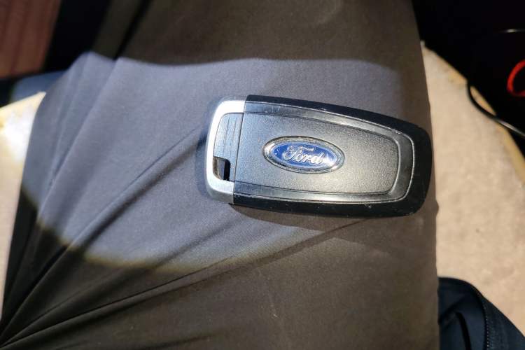 Used Ford Mondeo New Energy 2018 2.0 PHEV Zhihao Trim
