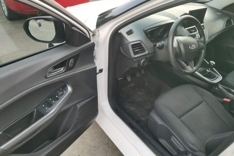 Used Ford Escort 2019 Revised Version 1.5L Manual Quality Enjoyment Type China VI Standard