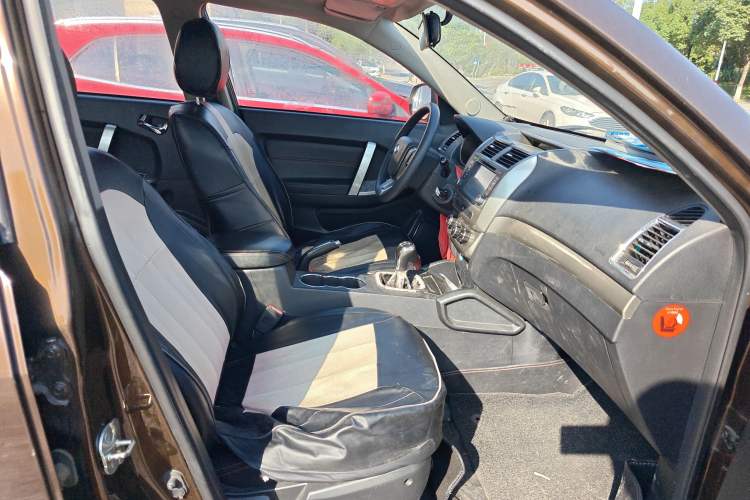 Used Geely Auto GX7 2015 Classic Edition 1.8L Manual Urban Model China IV
