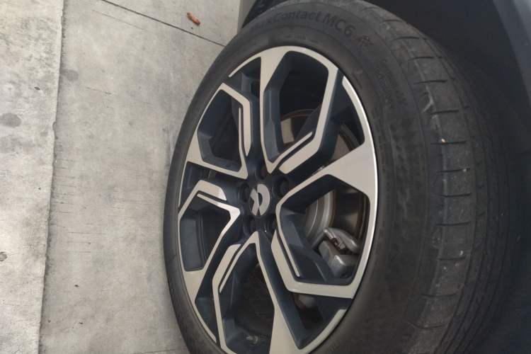 Used Nio ES8 2020 415 KM Signature Edition 7-Seater Version
