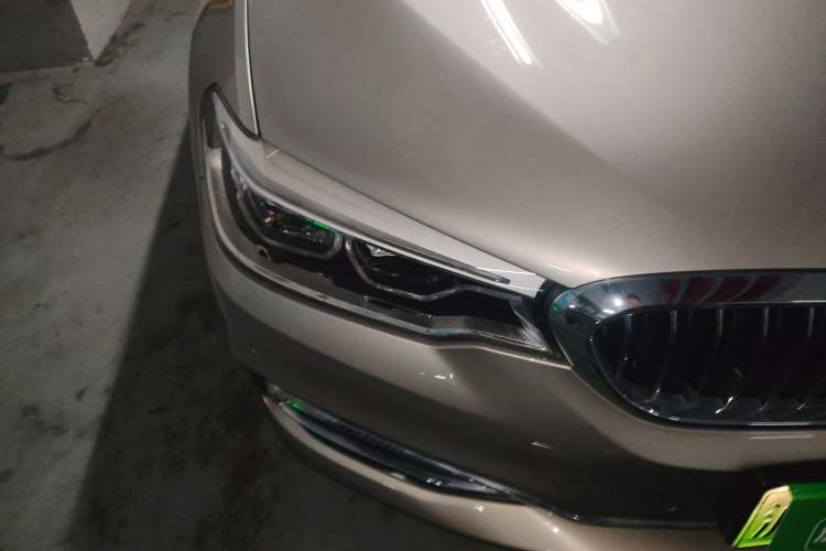 Used BMW 5 Series New Energy 2018 530Le Luxury Package Right Front Headlight