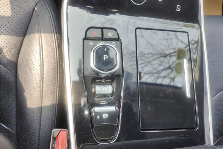 Used WM Motor EX5 2018 EX5 400 Extra Innovation Edition
