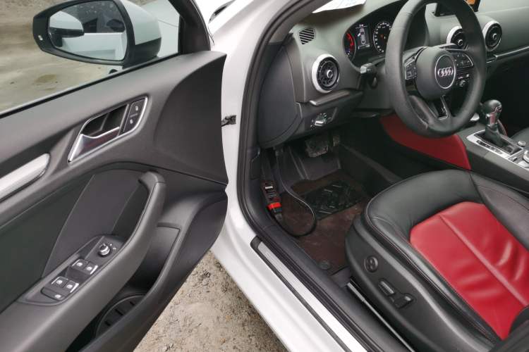 Used Audi A3 2017 Limousine 35 TFSI Style Edition
