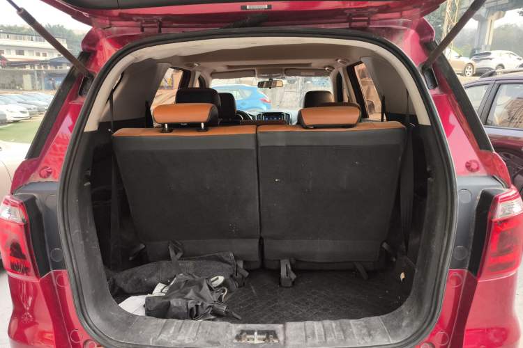 Used Oshan CX70 2016 1.6L Manual Luxury Model
