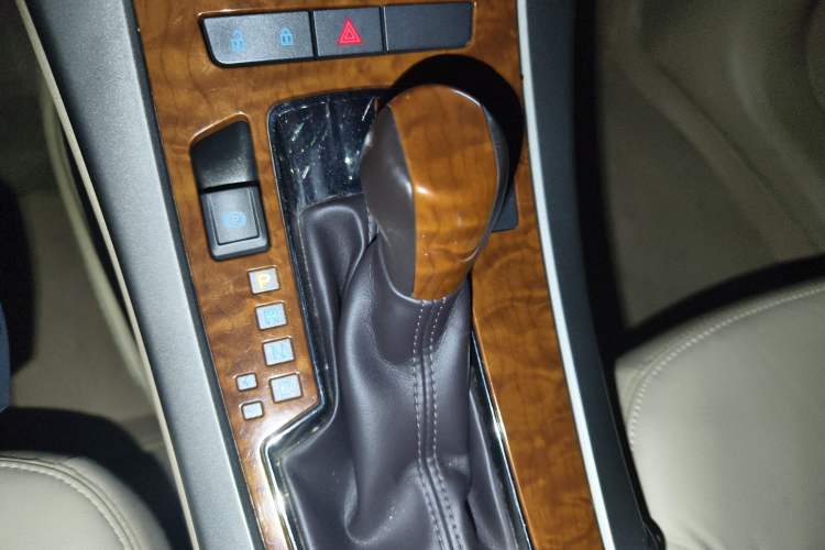 Used Buick LaCrosse 2012 2.4L SIDI Elegant Edition