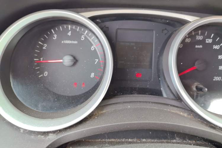 Used Wuling Hongguang 2019 1.5L S Comfort Edition China VI LAR Instrument Cluster