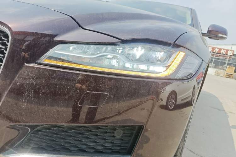 Used Jaguar XFL 2019 XFL 2.0T 250 PS Two-Wheel-Drive Luxury Edition