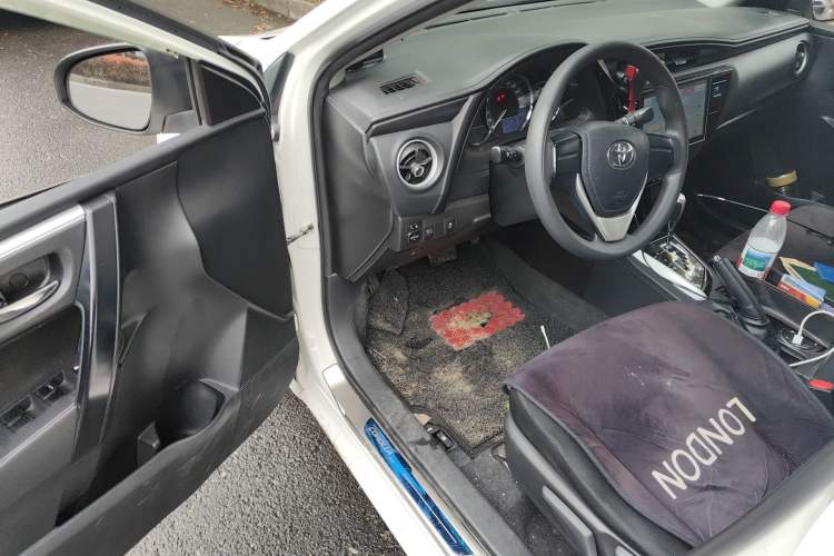 Used Toyota Corolla 2017 Revised Version 1.2T S-CVT GL
