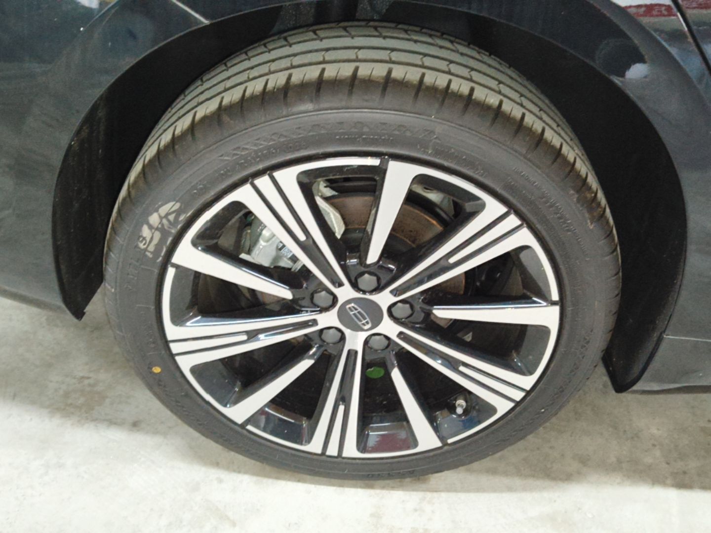 Geely Auto Preface 2026 Model, i-HEV Smart Hybrid Wangshu Edition — снимка 11