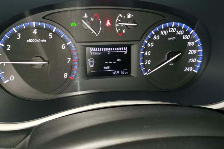 Used Venucia T90 2017 2.0L Manual ZhiShang Edition
