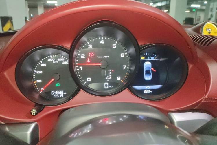 Used Porsche 718 2018 Boxster 2.0T Instrument Cluster