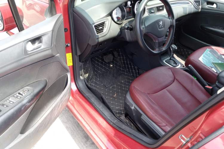 Used Peugeot 308 2014 Enjoy Edition Classic 1.6L Automatic Premium Model Driver Seat