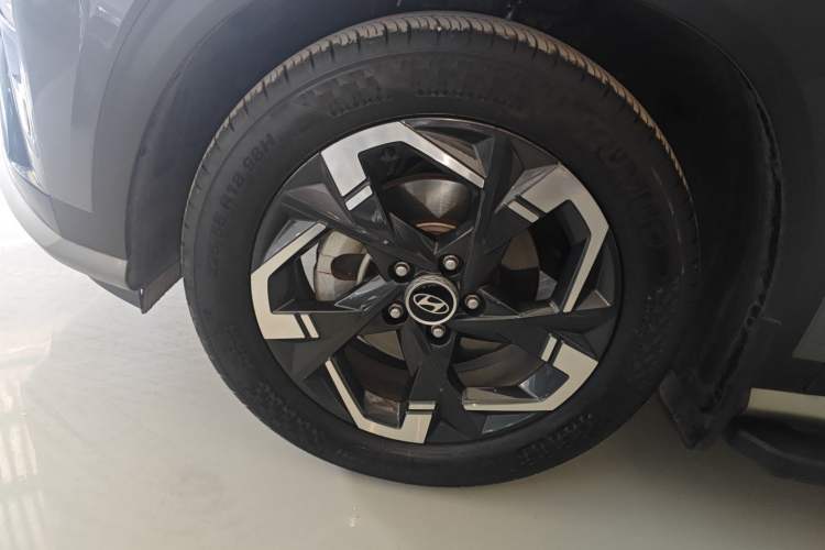 Used Hyundai ix35 2023 Musso 2.0L Prestige LUX Edition Exterior 4