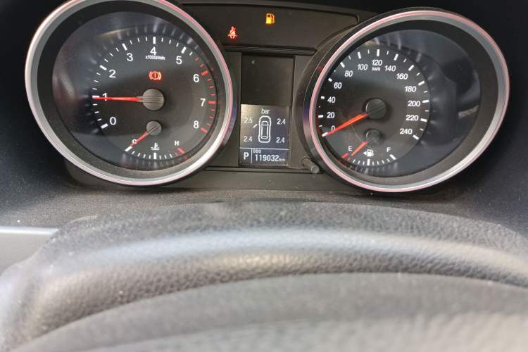 Used Haval H6 2016 Upgraded Model 1.5T Automatic Two-Wheel Drive Elite Version Odometer Close Up