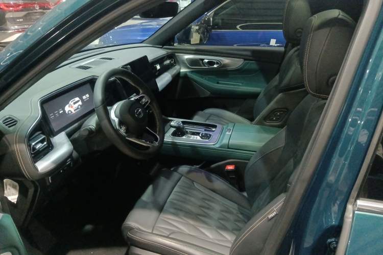 Used GAC Trumpchi GS8 2022 Flagship Series 2.0 TGDI Two-Wheel-Drive Prestige Edition (6-seater)