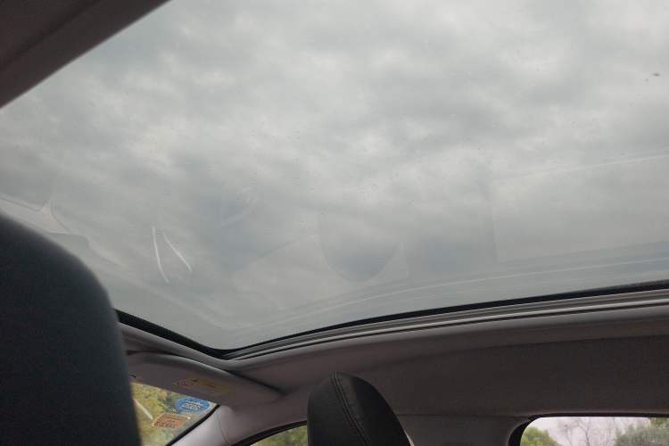 Used Peugeot 2008 2014 1.6L Automatic Navigation Edition
