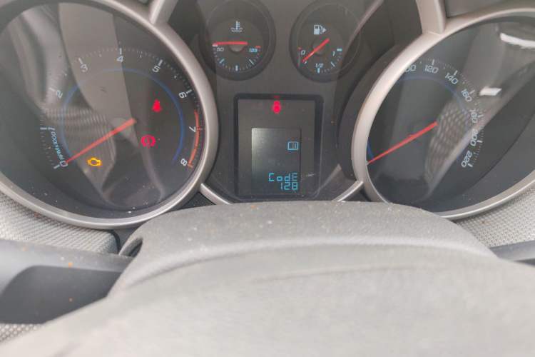 Used Chevrolet Cruze 2012 1.6L SE MT