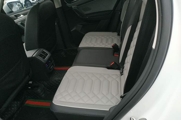 Used Volkswagen Tayron 2023 330TSI Two-Wheel-Drive Luxury Plus Advanced Version
