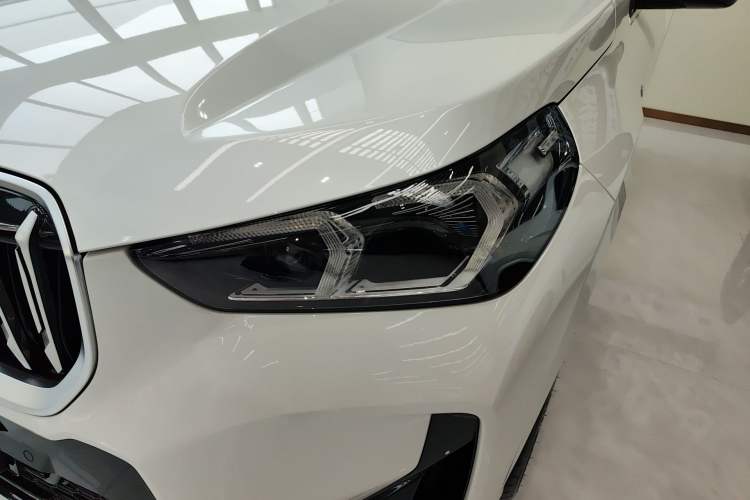 Used BMW X1 2024 sDrive25Li M Sport Package Left Front Headlight