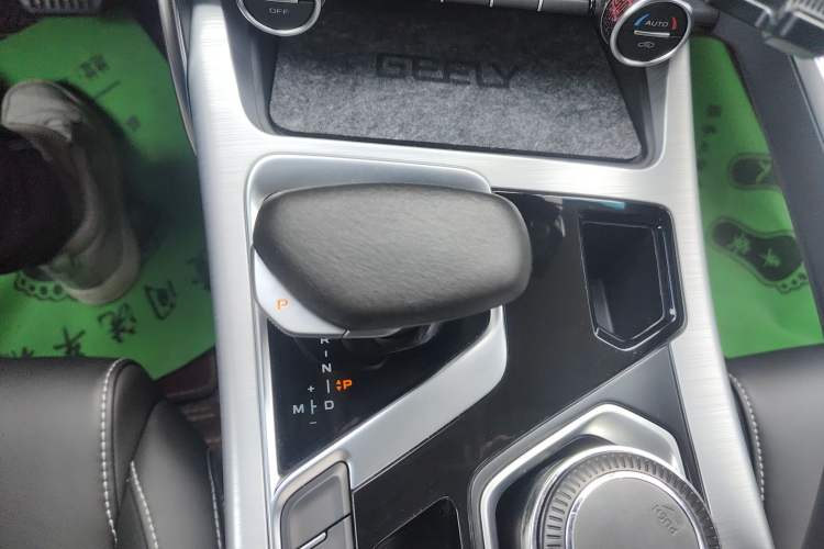 Used Geely Auto Monjaro 2019 Facelift 300T Yaxingzhe Gear Lever