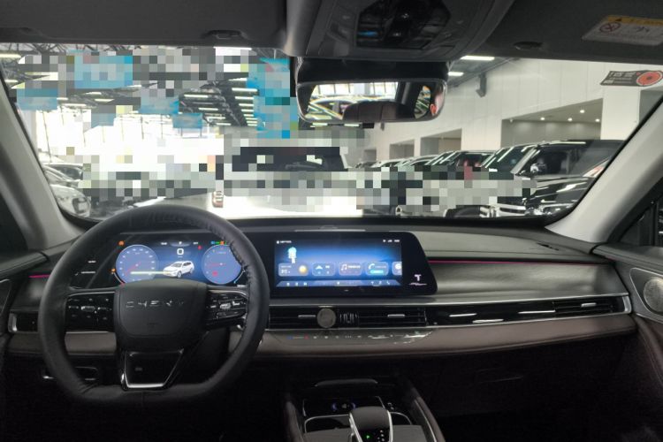 Used Chery Tiggo 8 PRO 2024 Champion Edition 390T Two-Wheel Drive Peak Version 5 Seats
