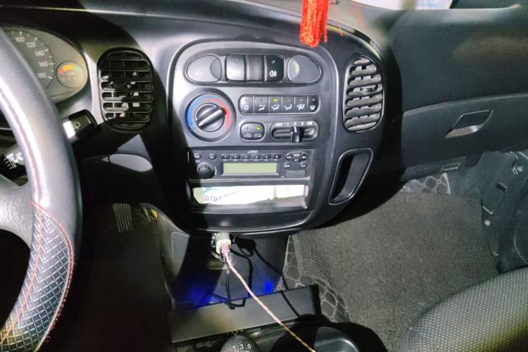 Used JAC Refine 2015 2.0L Shuttle Gasoline Long-Wheelbase Standard Version HFC4GA3-3D