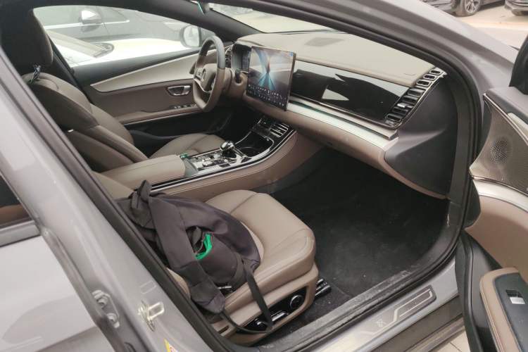 Used BYD Han 2025 DM-i 125KM LiDAR-Powered Intelligent Driving Model
