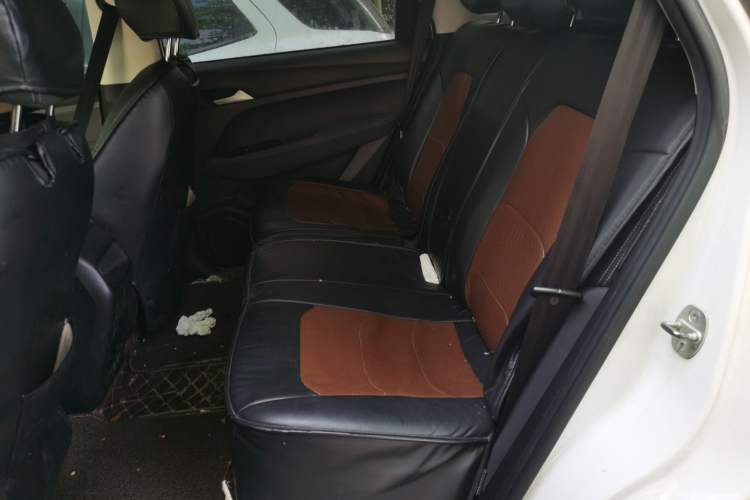 Used Baojun 530 2018 1.5T Manual Comfort Version China V