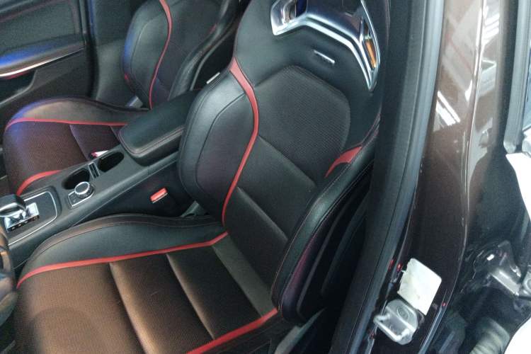 Used Mercedes-Benz GLA AMG 2015 AMG GLA 45 4MATIC
