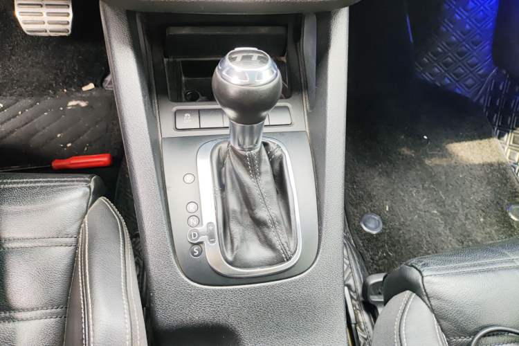 Used Volkswagen Scirocco 2011 R 2.0TSI
