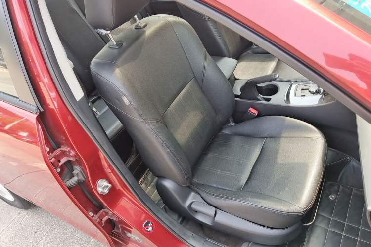 Used Mazda Mazda 3 2015 Sedan 1.6L Automatic Elite Model