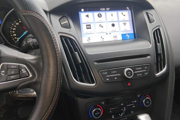 Used Ford Focus 2017 Sedan EcoBoost 180 Automatic Elite Model