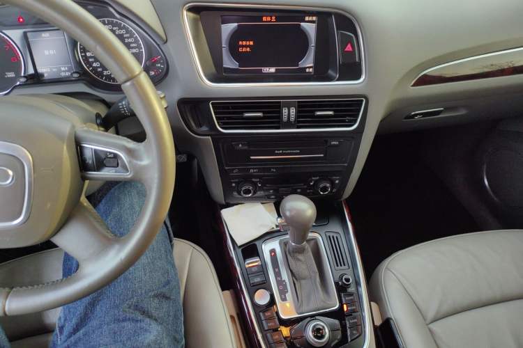 Used Audi Q5 2011 2.0TFSI Comfort Version