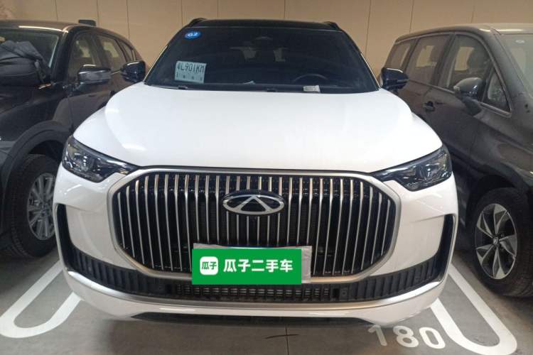 Used Chery Tiggo 9 2025 2.0T Automatic Two-Wheel Drive Luxury Edition 5 Seats
