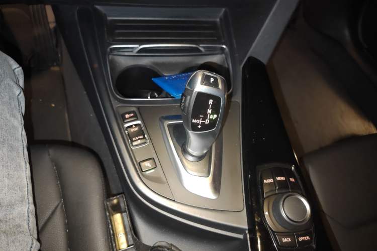 Used BMW 3 Series 2016 320Li Ambition Model