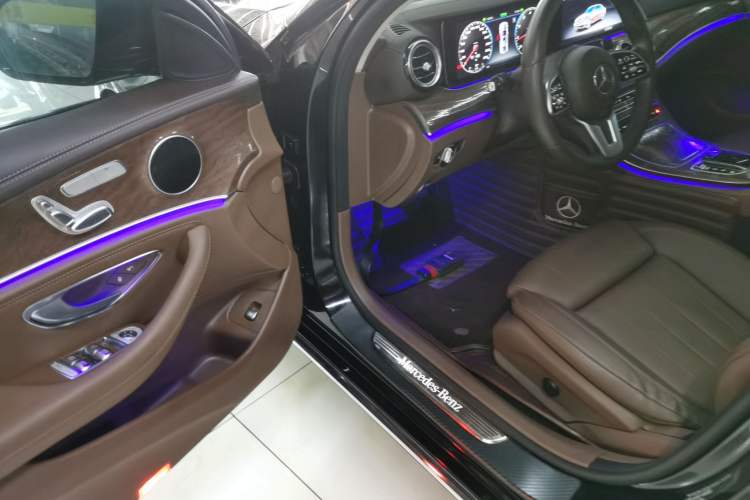 Used Mercedes-Benz E-Class 2020 Facelift E 260 L