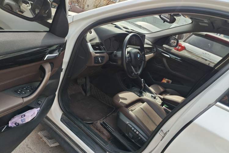 Used BMW X1 2020 sDrive25Li Leading Model